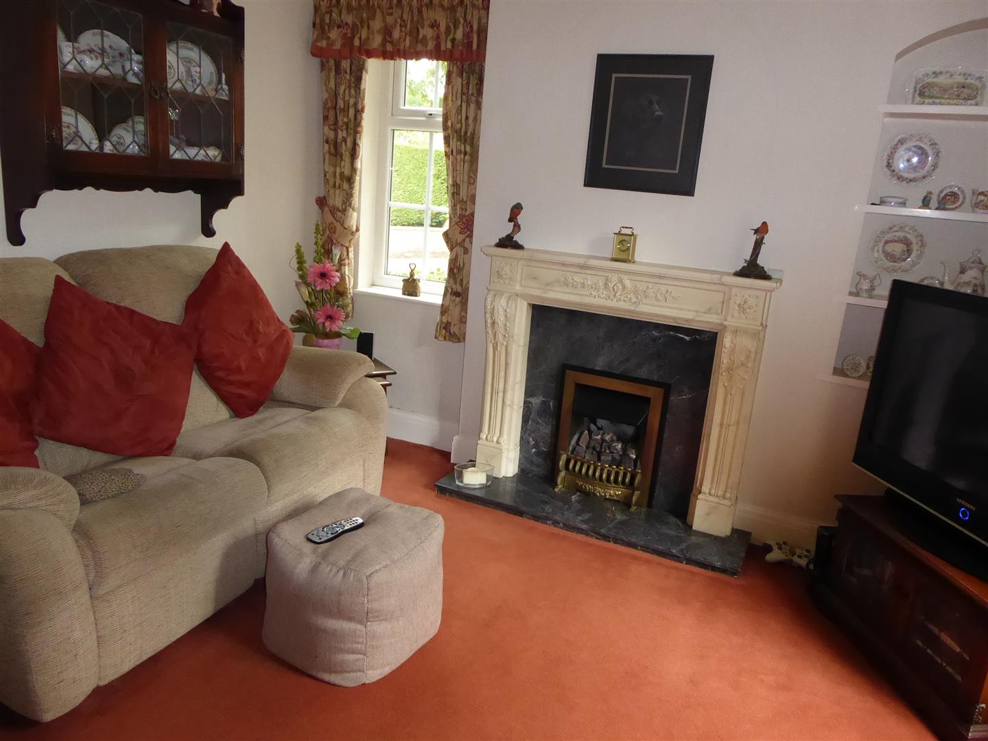 SITTING ROOM